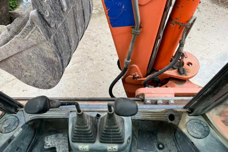 OmecoHub - Immagine FIAT HITACHI FB200-4PS